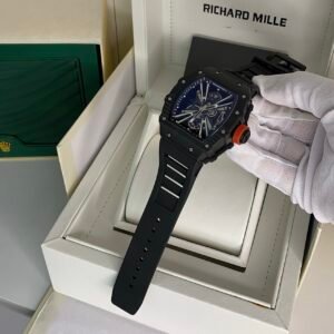 A RICHARD MILLE NOIR