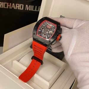 A RICHARD MILLE ROUGE